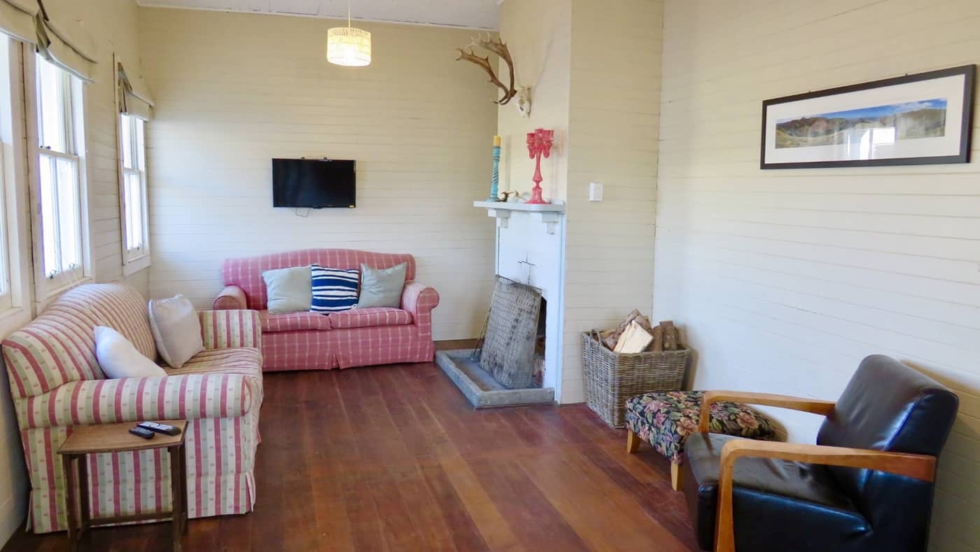 Marainanga Station Accommodation Akitio Tararua 1754